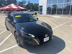 2025 Nissan Altima SR Sedan