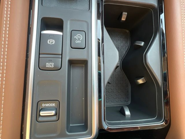 2026 Nissan Pathfinder Platinum - Photo 25