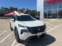 2026 Nissan Rogue SV SUV