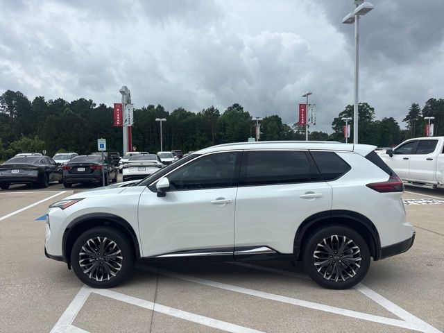 2026 Nissan Rogue Platinum - Photo 6
