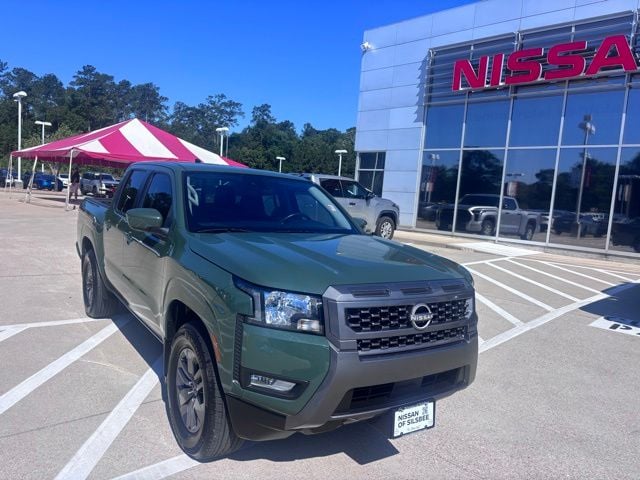 2025 Nissan Frontier SV Crew Cab 4X2 SWB's photo