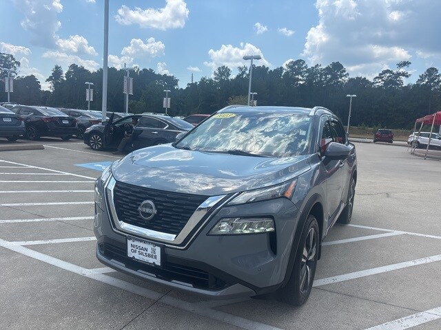 2023 Nissan Rogue SL photo 4