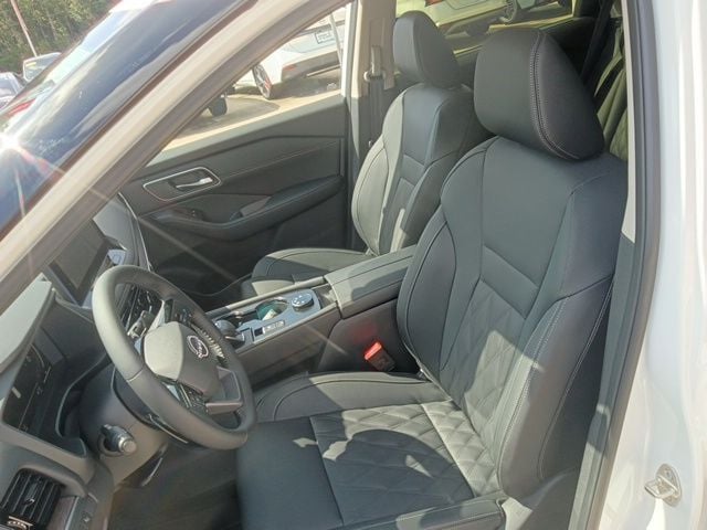 2026 Nissan Rogue Platinum - Photo 22