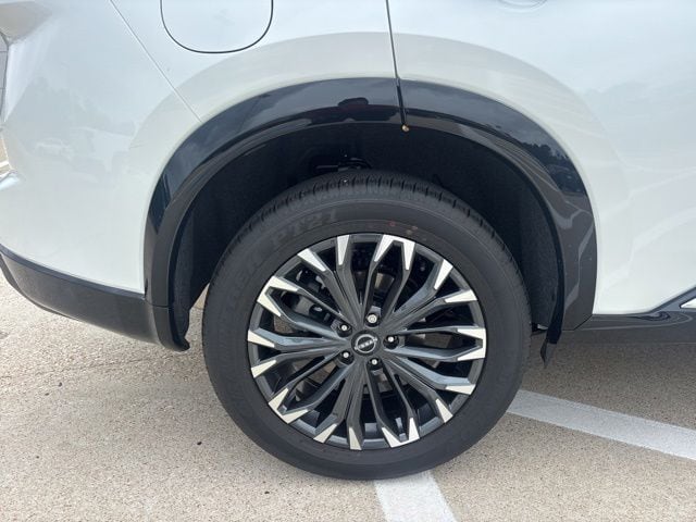 2026 Nissan Rogue Platinum - Photo 14