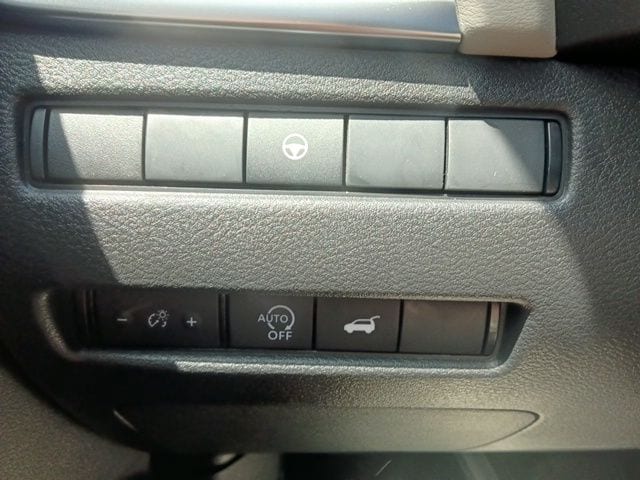 2026 Nissan Rogue Dark Armor - Photo 26