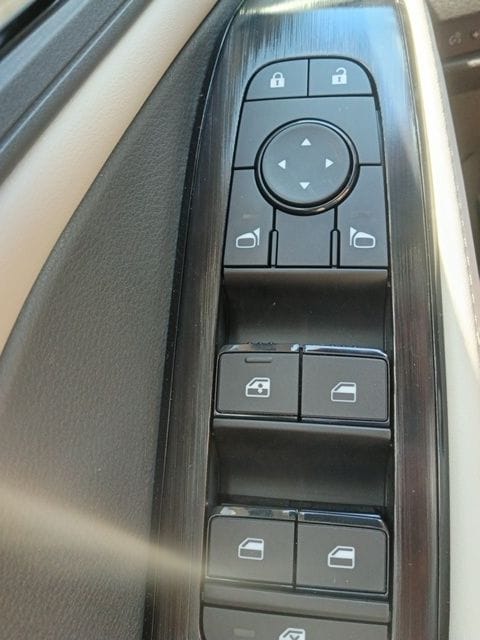 2026 Nissan Rogue Dark Armor - Photo 27