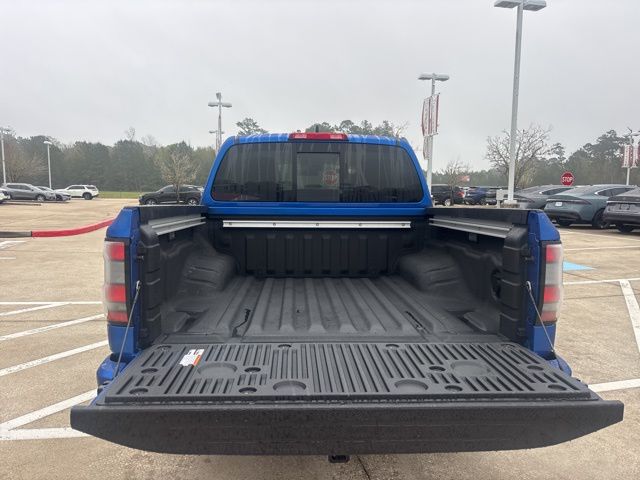 2026 Nissan Frontier SV - Photo 16