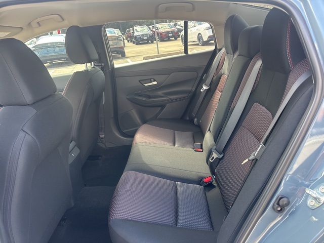 2026 Nissan Sentra SR - Photo 19