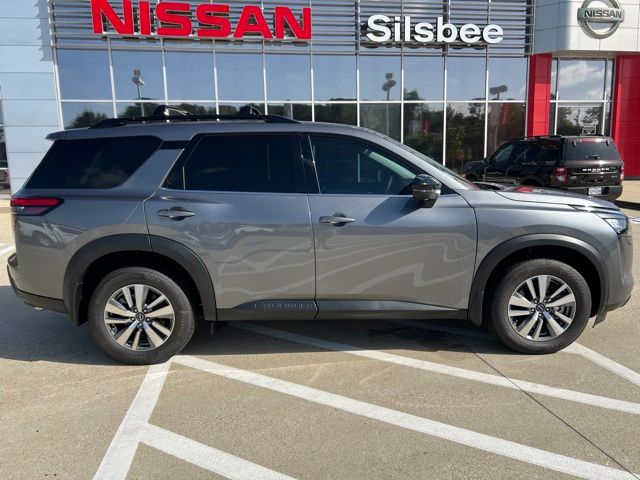 2026 Nissan Pathfinder SL - Photo 14