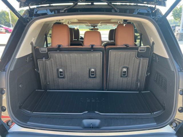 2026 Nissan Pathfinder Platinum - Photo 17