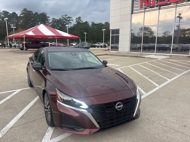 2024 Nissan Altima SV