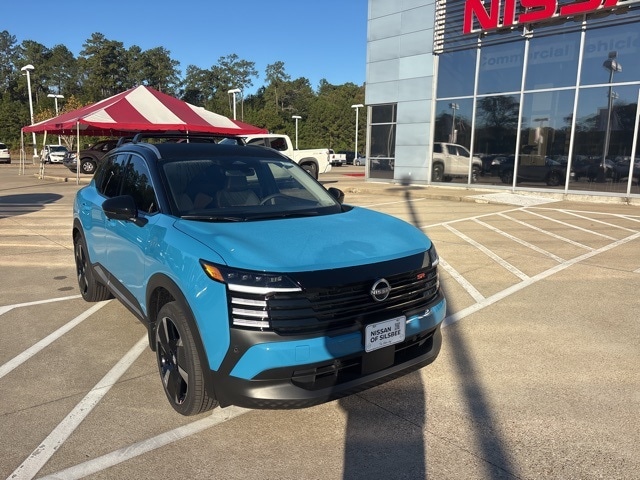 2026 Nissan KICKS SR's photo