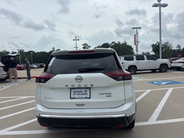 2026 Nissan Rogue Platinum - Photo 10