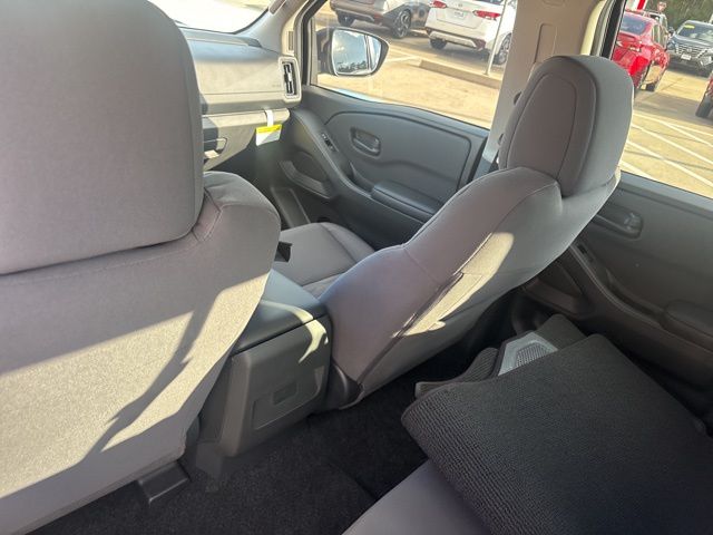 2026 Nissan Frontier S - Photo 18