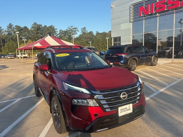 2026 Nissan Rogue Platinum's photo