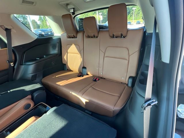 2026 Nissan Pathfinder Platinum - Photo 20