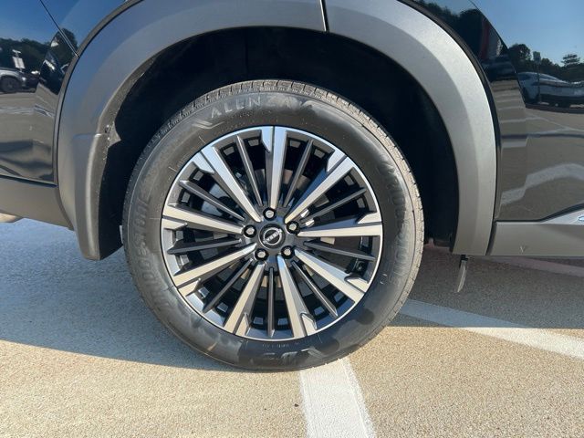 2026 Nissan Pathfinder Platinum - Photo 16
