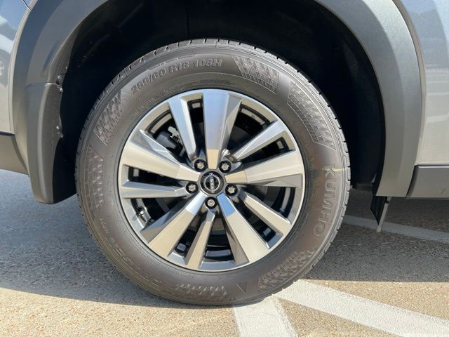 2026 Nissan Pathfinder SL - Photo 17