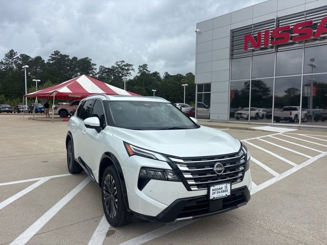 2026 Nissan Rogue Platinum AWD's photo