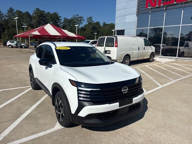 2026 Nissan KICKS SV's photo