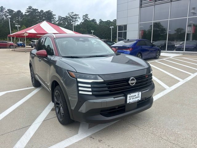 2026 Nissan Kicks 2.0 SR's photo