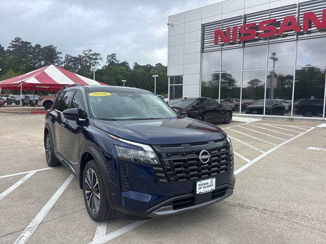 2026 Nissan Pathfinder Platinum 2WD's photo