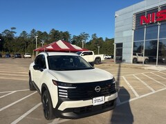 2026 Nissan Kicks SR SUV