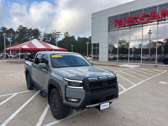 2026 Nissan Frontier PRO-4X's photo