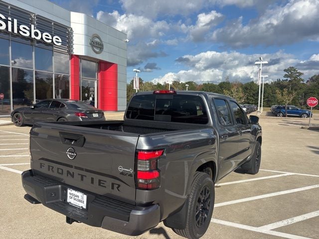 2026 Nissan Frontier SV - Photo 11