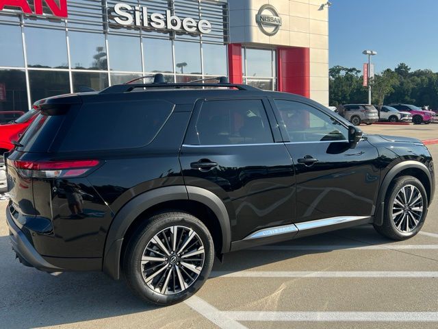 2026 Nissan Pathfinder Platinum - Photo 13