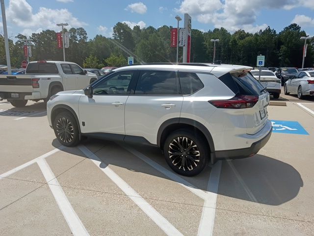 2026 Nissan Rogue Dark Armor - Photo 7