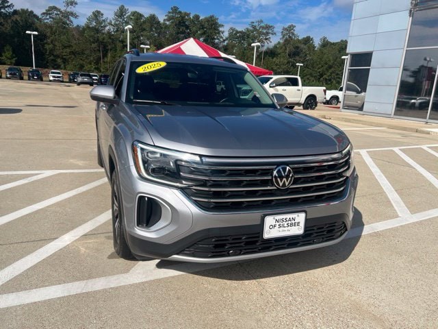 2025 Volkswagen Atlas SE