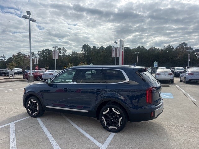 2024 Kia Telluride S photo 4