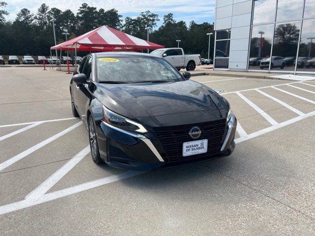 2024 Nissan Altima SV