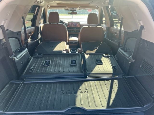 2026 Nissan Pathfinder Platinum - Photo 19