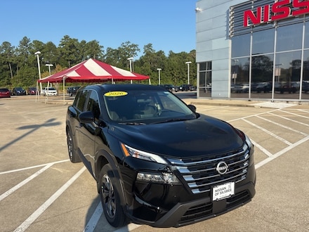 2026 Nissan Rogue SV SUV