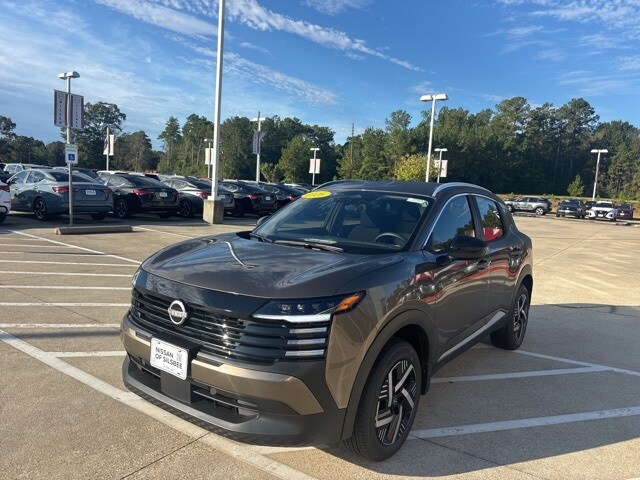 2026 Nissan Kicks SV photo 4