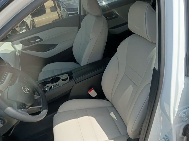 2026 Nissan Rogue Dark Armor - Photo 22