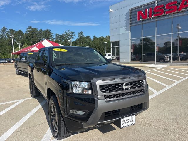 2025 Nissan Frontier SV Crew Cab 4X4 SWB's photo