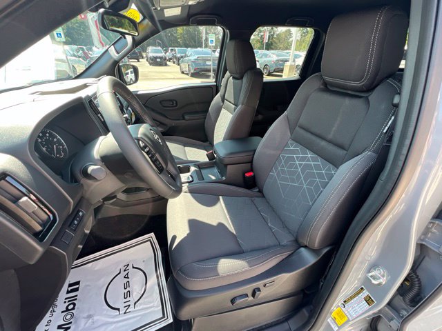 2026 Nissan Frontier SV - Photo 24