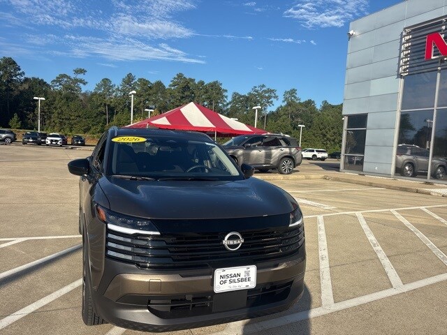 2026 Nissan Kicks SV photo 2