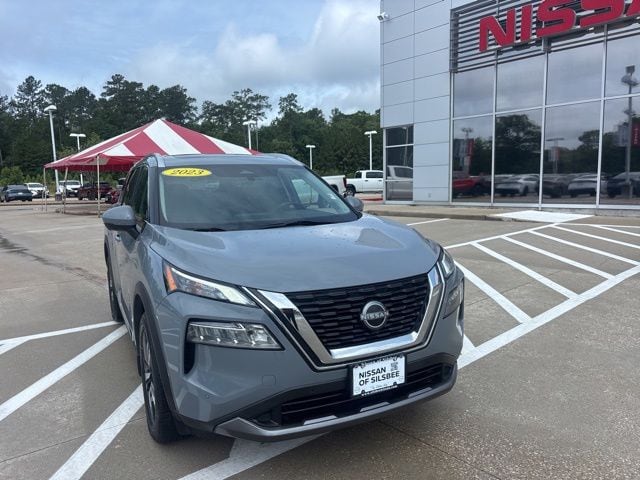 2023 Nissan Rogue SL FWD's photo