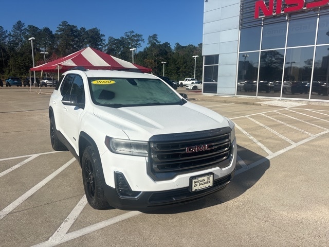 2022 GMC Acadia AT4's photo