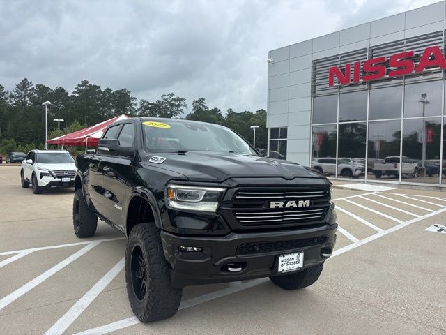 2022 RAM 1500 Laramie 4x4 Crew Cab 5'7's photo