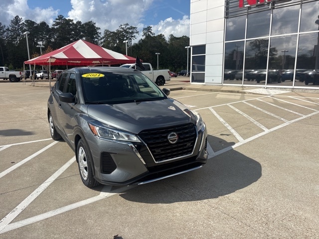 2021 Nissan Kicks S