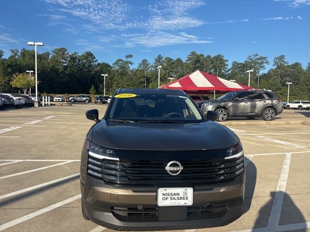 2026 Nissan Kicks SV photo 3