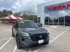 2026 Nissan Rogue Dark Armor SUV