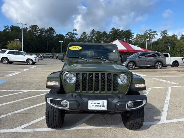 2021 Jeep Gladiator Sport photo 3