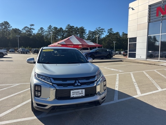 2022 Mitsubishi Outlander Sport SE photo 3