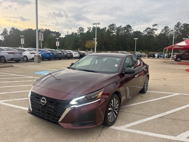 2024 Nissan Altima 2.5 SV photo 4